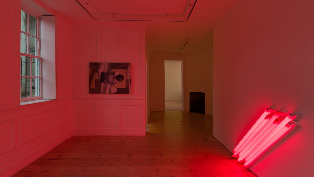 Anna Clegg and Dan Flavin, exhibition view. Courtesy of Emalin