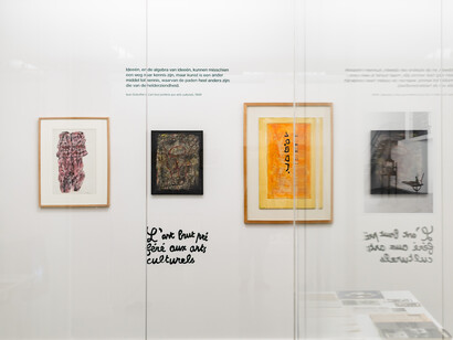 Various artists, Old guard? Avant-garde! Exhibition view. Courtesy of M HKA
