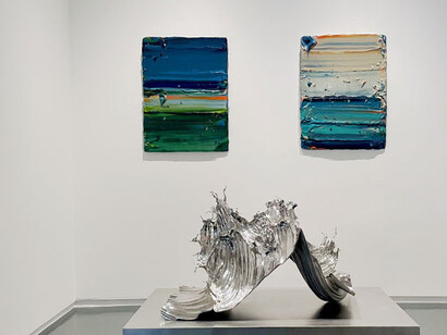 Various artists, Earth to sky, exhibition view. Courtesy of Sundaram Tagore Gallery