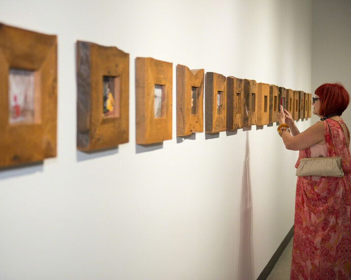 Visual Therapy. Courtesy of Conde Contemporary