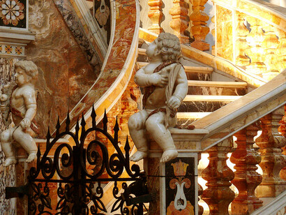 Basilica di Santa Maria alla Sanità, interno