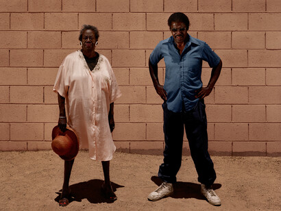 Taryn Simon, Larry Youngblood, Alibi location, Tucson, Arizona, With Alice Laitner, Youngblood’s girlfriend and alibi witness at trial, Served 8 years of a 10.5-year sentence for Sexual Assault, Kidnapping and Child Molestation, The Innocents, 2002, Archival inkjet print / 121,9 x 157,5 cm, Courtesy of the artist © 2014 Taryn Simon