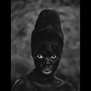 Nobody can love you more than you. Courtesy of Galleria del Cembalo