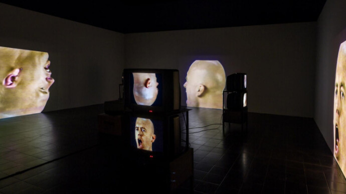 Bruce Nauman (*1941), Anthro/Socio. Rinde Spinning, 1992