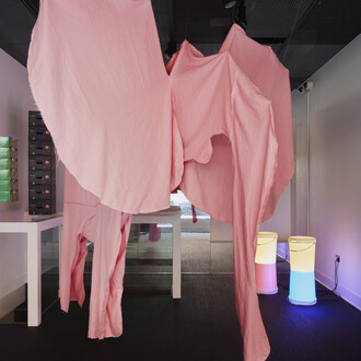 Various artists, Colour theory, exhibition view. Courtesy of Belmacz Gallery