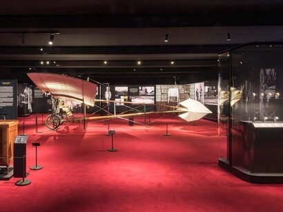 Cartier in Motion. ® Nigel Young-Foster + Partners