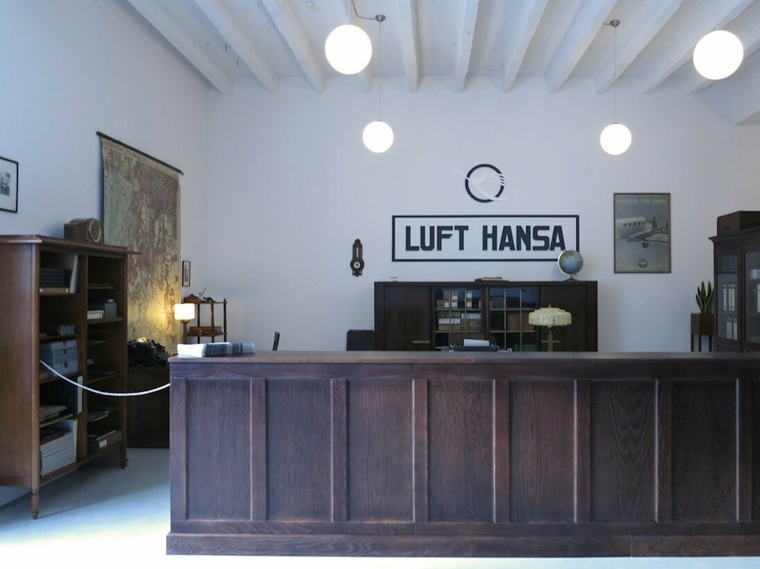 Robert Kuśmirowski, Exhibition view. Courtesy of Żak | Branicka