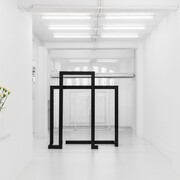 Varios artistas, Espacios de tiempo, vista de exhibición. Cortesía de Casado Santapau