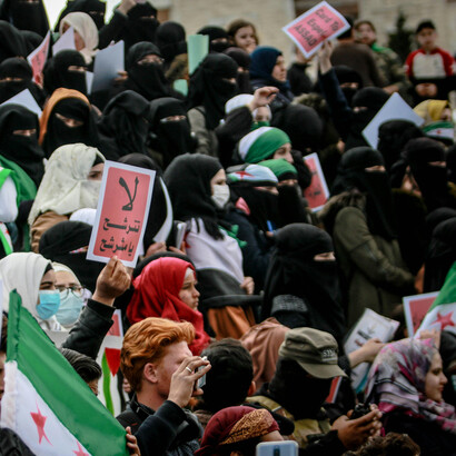 El troglodita político no dudará en llamar a su propio pueblo insurgentes o revolucionarios 