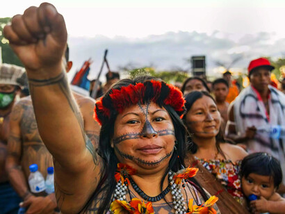 Alessandra Korap, líder Munduruku, ganhou o Prêmio Goldman por reconhecimento de sua luta contra o garimpo ilegal na Amazônia