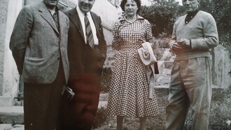 La partigiana Marisa con Picasso e D'Ambrosio