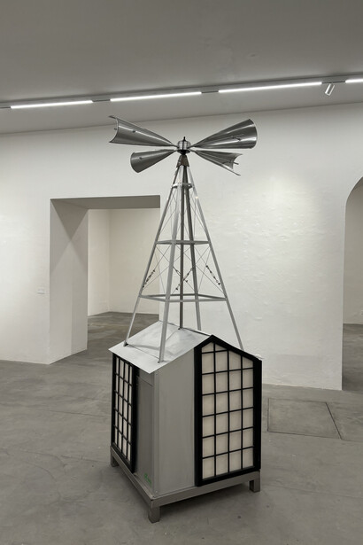 Various artists, Al lupo, al lupo, exhibition view. Courtesy of The Address