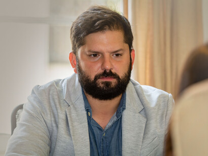 Gabriel Boric Font es un político chileno, egresado de Derecho.​​ Desde el 11 de marzo de 2022 es el presidente de Chile
