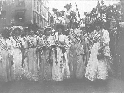 Il movimento delle Suffragette nacque nel Regno Unito nel 1872 