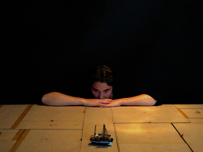 Andrea Díaz Reboredo en la obra teatral «M.A.R.»