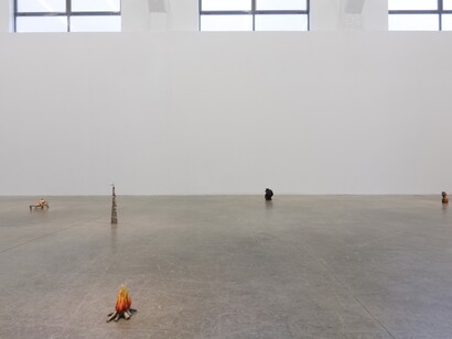 Urs Fischer, Exhibition view. Courtesy of Massimo De Carlo