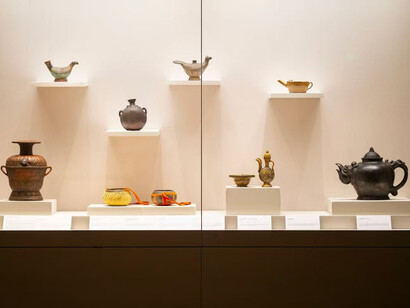 Clay and the Myriad: modern chinese folk ceramics exhibition, exhibition view. Courtesy of Tsinghua University Art Museum