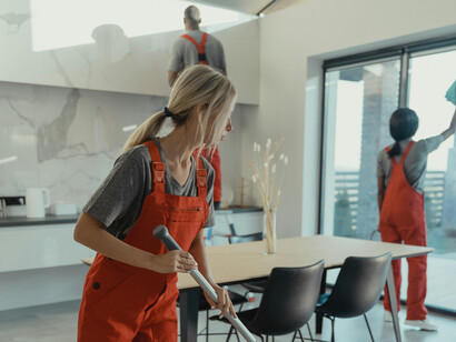 Las "regulaciones del mercado laboral" que el Banco Mundial tiene en mente no pretenden crear mejores mercados laborales con más seguridad y protección para los trabajadores