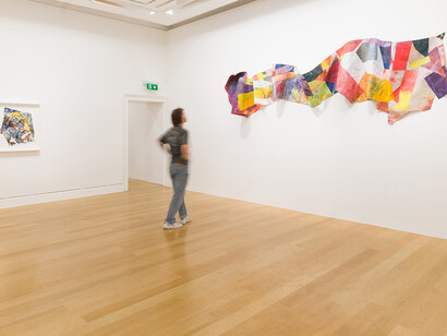 Sam Gilliam, Sewing fields, exhibition view. Courtesy of Irish Museum of Modern Art