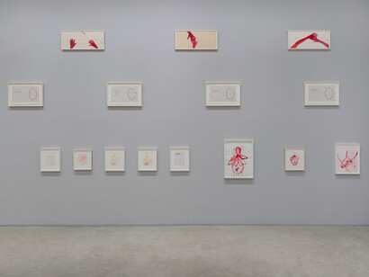 Louise Bourgeois, Rocking to infinity, exhibition view. Courtesy of Louise Bourgeois