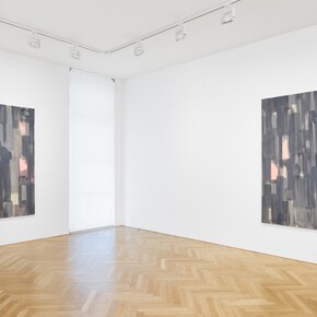 Günther Förg, Exhibition view. Courtesy of Galerie Max Hetzler