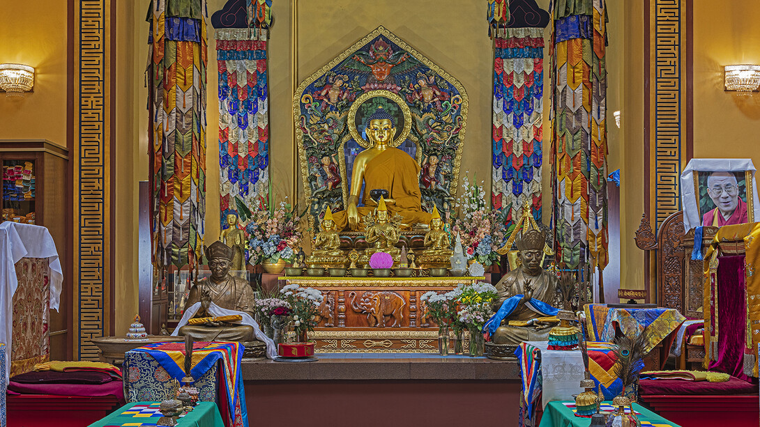 The jewel in the lotus. Courtesy ot the State Hermitage Museum