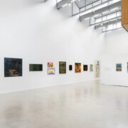 Vários artistas, 17º salão dos artistas sem galeria, vista da exposição. Cortesia de Zipper Galeria