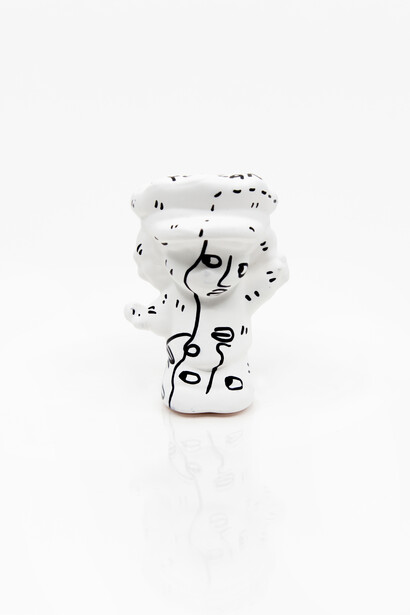 Shantell Martin
Albright Knox Drawn on Toy - Kid
2017
ink and gesso on object
2.88 x 1.88 x 1.88 in. (7.3 x 4.8 x 4.8 cm)