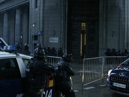 Imagen de la película "Cien años de perdón", de Daniel Calparsoro 