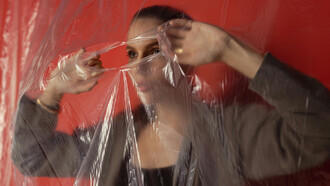 Limites.Imaginons que la limite est ce qui configure un espace, un temps, voire même une perception