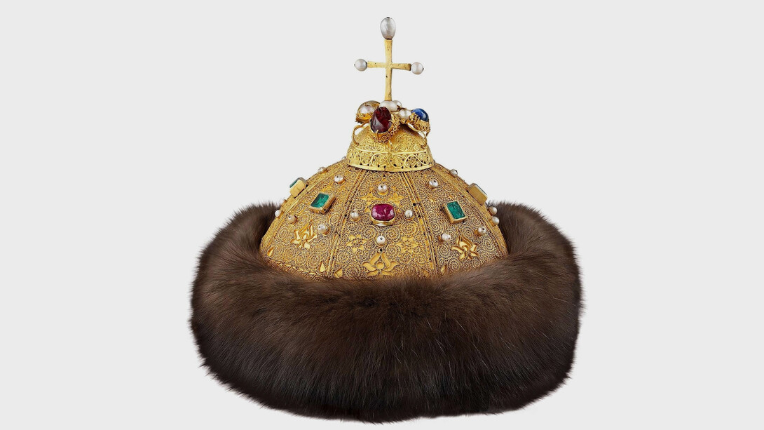 Monomakh’s cap. Courtesy of Moscow Kremlin Museum