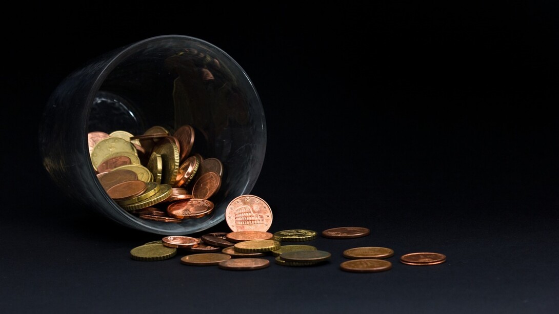 Il bilancio di stato è uno strumento di politica economica che permette al governo di influenzare l'economia nazionale attraverso la regolazione delle tasse, delle spese pubbliche e degli investimenti