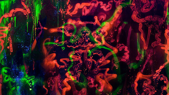 Jacqueline Humphries, untitled, 2014, enamel and pigment on linen, 229 x 244 cm, 90 x 96 ins, Courtesy Stuart Shave/Modern Art, London, and Greene Naftali, New York