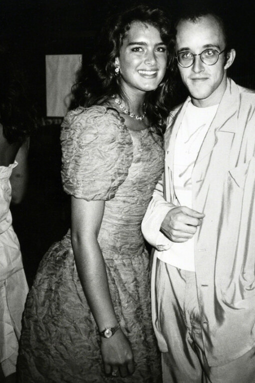 Famous for Fifteen Minutes. Courtesy of Hedges Projects