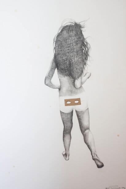 Inés Tolentino, "La niña grande: cómo has crecido", 2014, lápiz carbón y cartón sobre papel, 102 x 75 cm