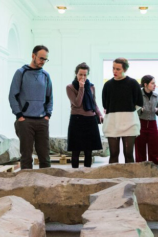 Die Sammlungen. The Collections. Les Collections. Courtesy of Hamburger Bahnhof