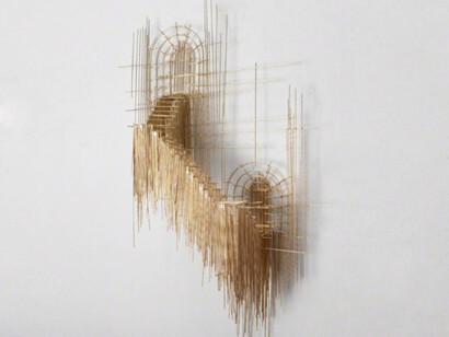 David Moreno (born 1978), De los pequeños al grande, 2017. Courtesy of N2 Galería