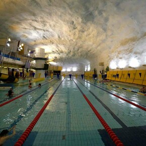 Tapio Snellman, Piscine d’Itäkestus, Itäkestus, Helsinki, 2024. Avec l'aimable autorisation du Mudac