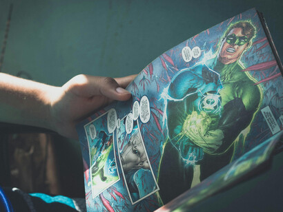 Descubra como um diálogo entre Homem-Aranha e Caveira Vermelha em um jogo de RPG pode ser material de pesquisa, refletindo sobre valores e moralidades