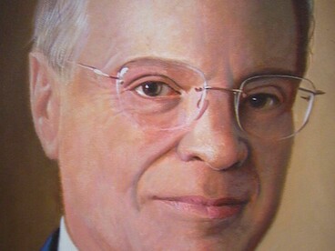 En el periodo de gobierno de Miguel Ángel Rodríguez Echeverría (1998-2002), se fortaleció la desmilitarización de la policía mediante el afianzamiento de la nomenclatura y estructura puramente civil