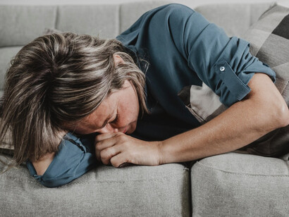 Los sofocos, los trastornos del sueño, las oscilaciones emocionales, la pérdida de masa ósea y otros desafíos para la salud pueden convertirse en una auténtica pesadilla