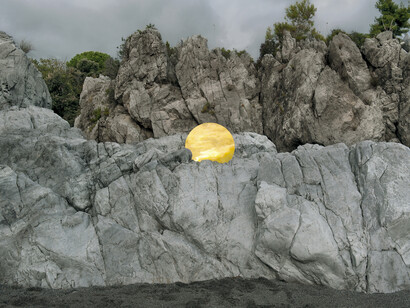 Dentro il sole #01, 2016, stampa giclée, cm 70 x 100 © Mario Cresci