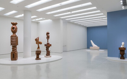Installation view: Guggenheim Collection: Brancusi, Solomon R. Guggenheim Museum, New York, Ongoing. Photo: David Heald