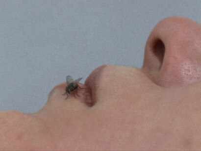 Yoko Ono, Vuela (fotograma), 1970–71. Cortesía de MCA Chicago