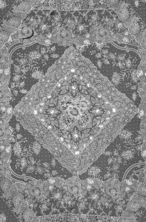 Lisa Oppenheim, Leisure Work III, silver gelatin photogram, 2013, photographer: Achim Kukulies, courtesy the artist(s) and Sies + Höke, Düsseldorf.  