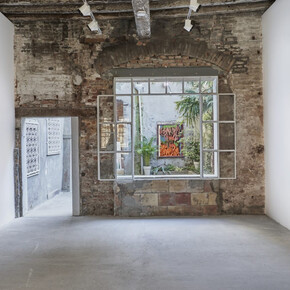 Elias Sime, Dichotomy ፊት አና ጀርባ, exhibition view. Courtesy of GRIMM Gallery