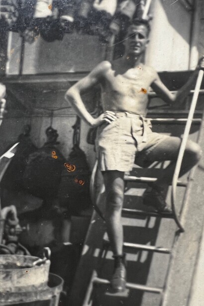 Mario Trucco a bordo del cacciatorpediniere Pantera, Mar Rosso