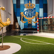 Offside. Football in the city, exhibition view. Courtesy of STAM