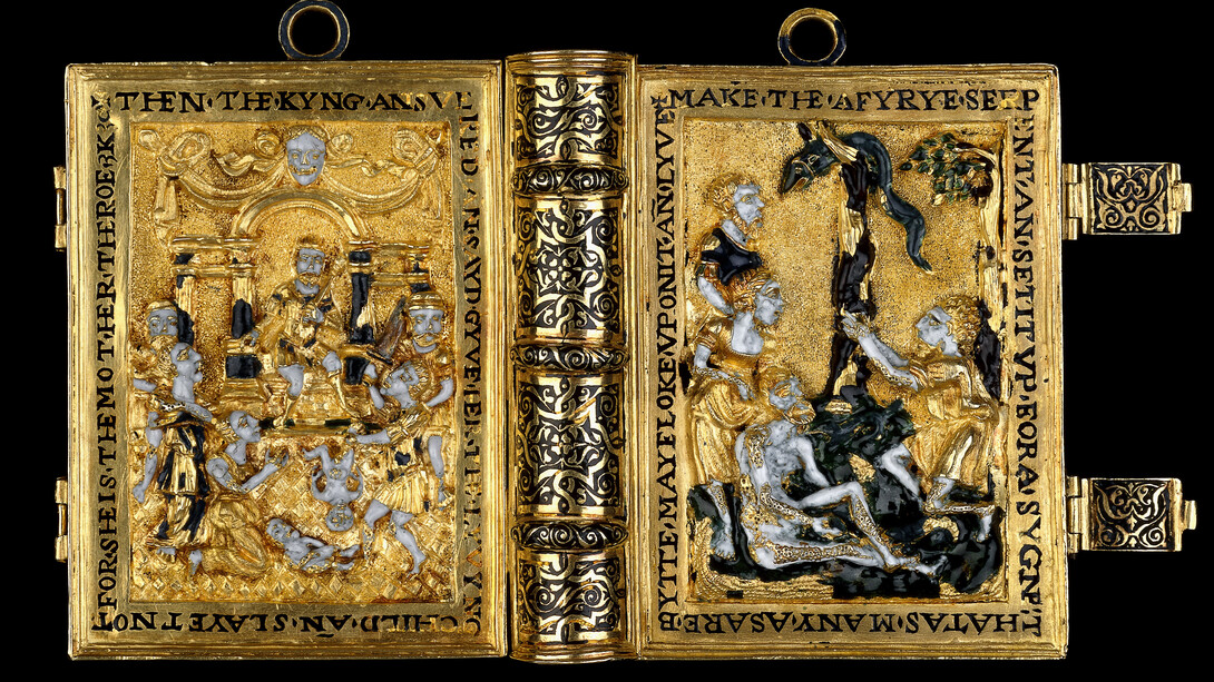 Miniature prayer book. London, UK , 1540–76This enamelled gold case contains a unique miniature printed book of morning and evening prayers, hymns, psalms and meditations. It was worn on a belt and may have belonged to Queen Elizabeth I.© the Trustees of the British Museum