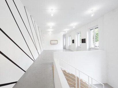 François Morellet and Gianni Colombo, exhibition view. Courtesy of A arte Invernizzi